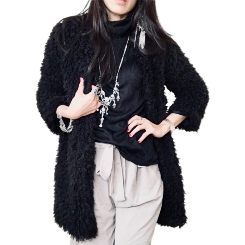 New VERTIGO Paris Oversized Fuzzy Sherpa Jacket Coat Black Sz XS